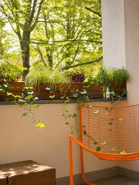 Furnished 2.5-room apartment – quiet yet central, near Kreuzberg/Neukölln/Friedrichshain — photo 1